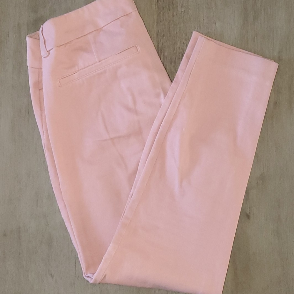 Old Navy mid-rise capris